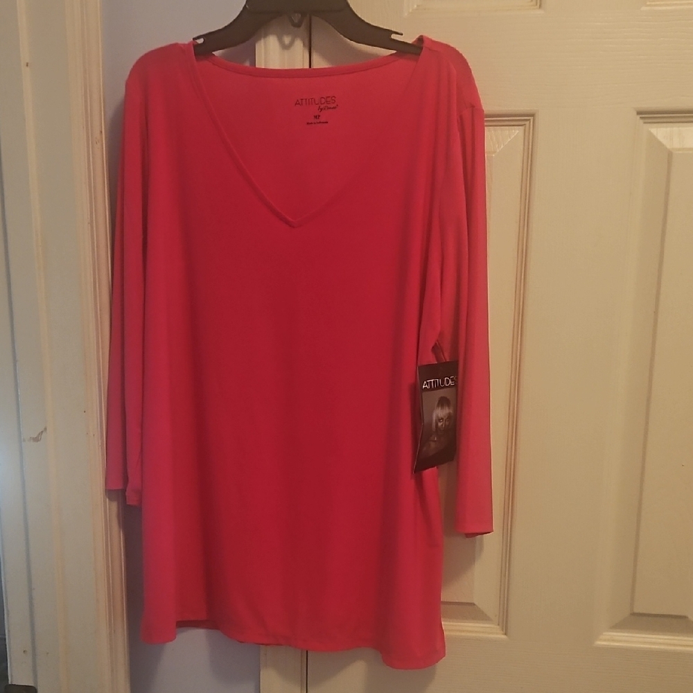 Attitudes by Renee Coral-Red V-Neck Long Sleeve Tunic